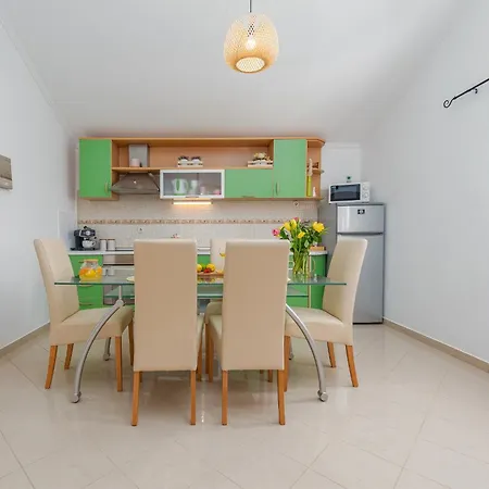 Kiara With Pool Apartment Zadar