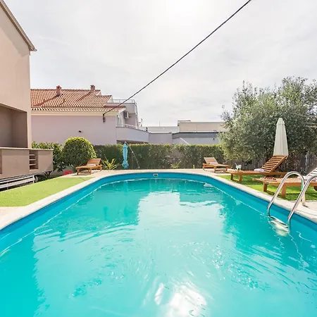 Kiara With Pool Apartment Zadar