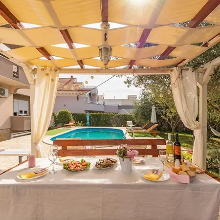 Апартаменты Kiara With Pool