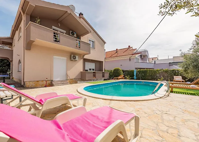 Kiara With Pool Zadar